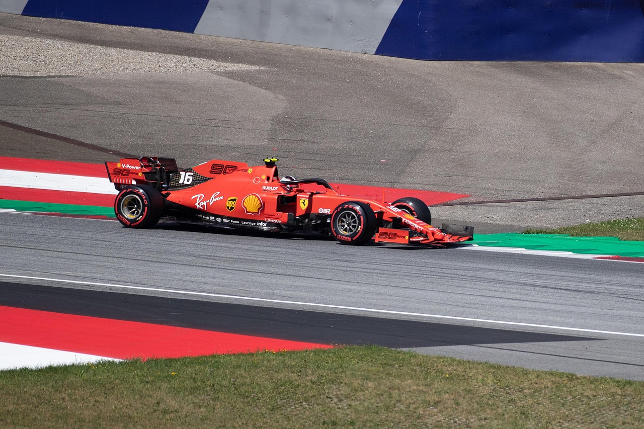 브래드 피트의 F1 영화, 데이토나에서 거절당한 이유 — ‘진정성’을 위한 선택